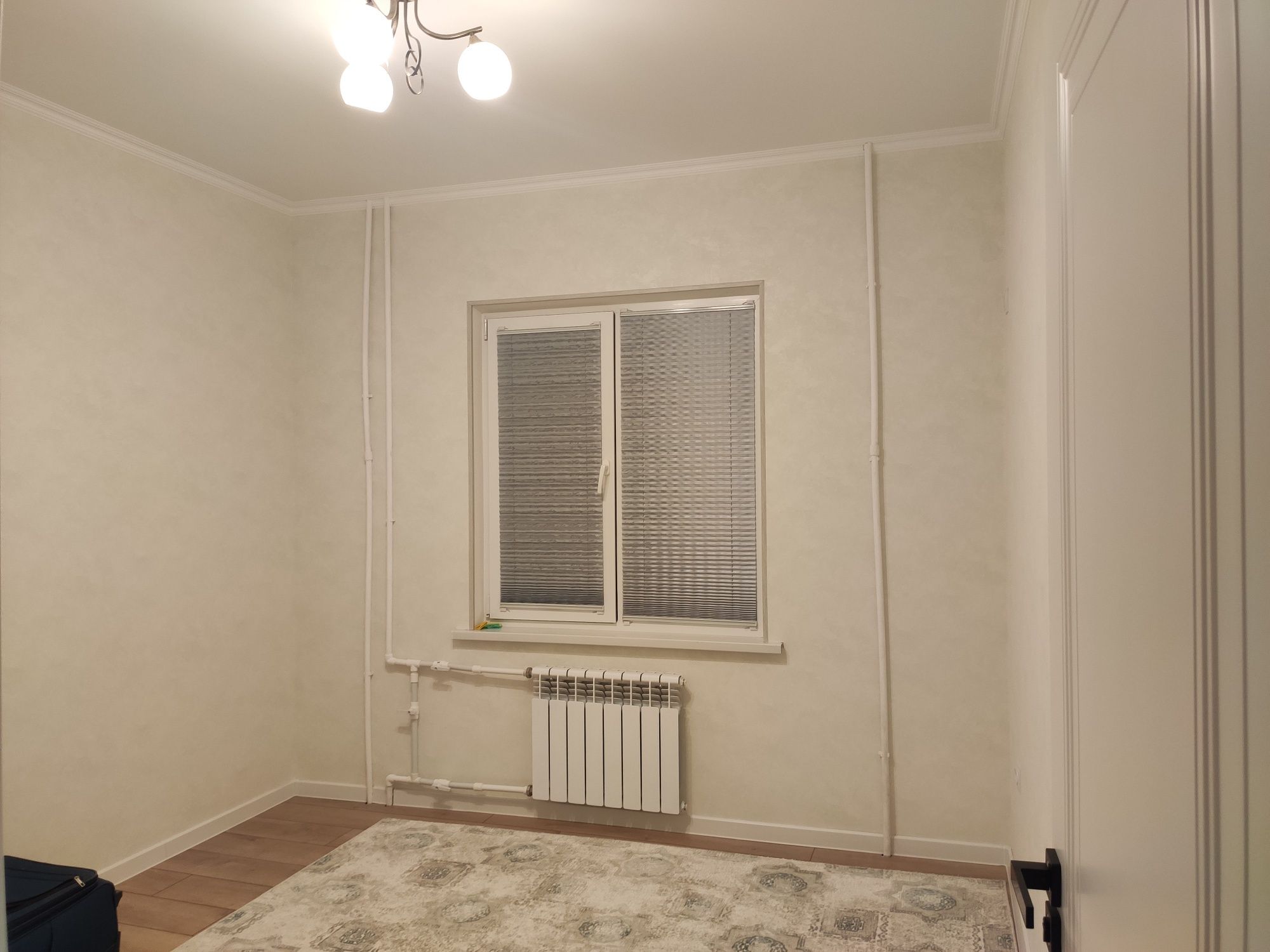 Продается квартира 4/6/9. Балкон 2х6. Сергели-5