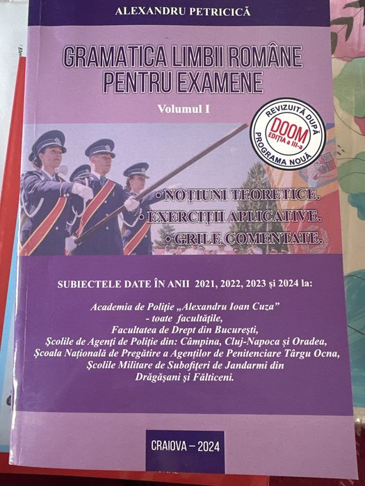 Vând cărți pentru Admiterea la Academia de Poliție-noi nouțe
