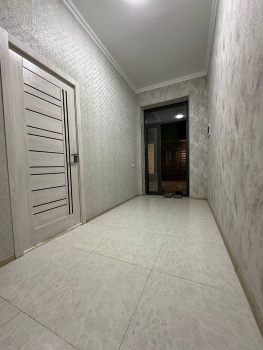 Двух Этажный коттедж 1.2 соток 6 комнат