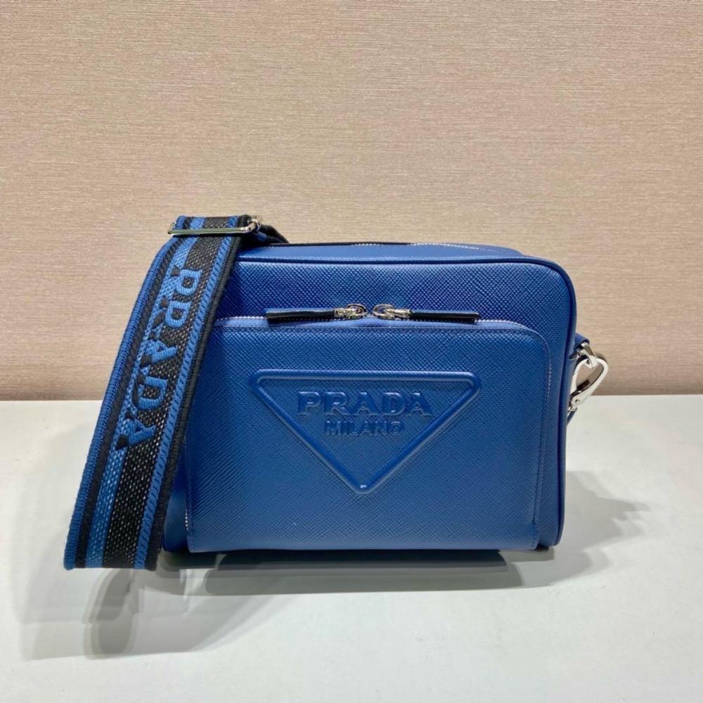 Мъжка чанта Prada синя и черна чисто нови