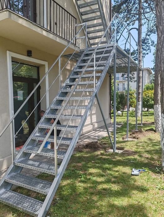 scarii metalice zincate exterioare și pentru incendii , platforme, pod