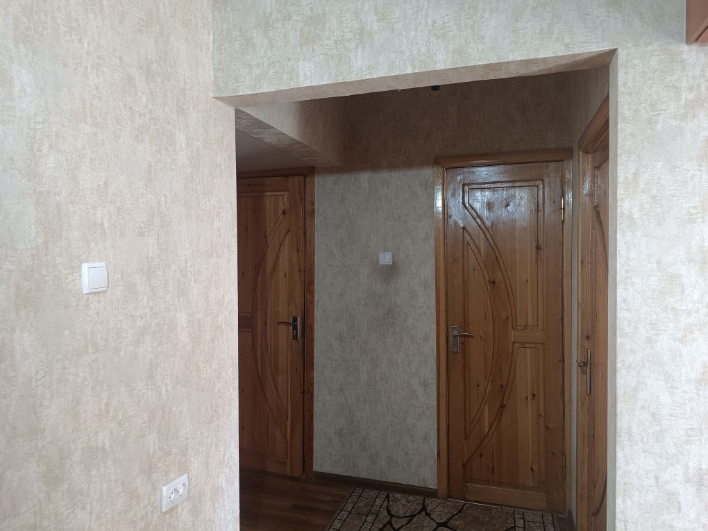 Yunusobod 14 kv, 4 xona uy sotiladi. Продается 4х комн кварт Юнусабад