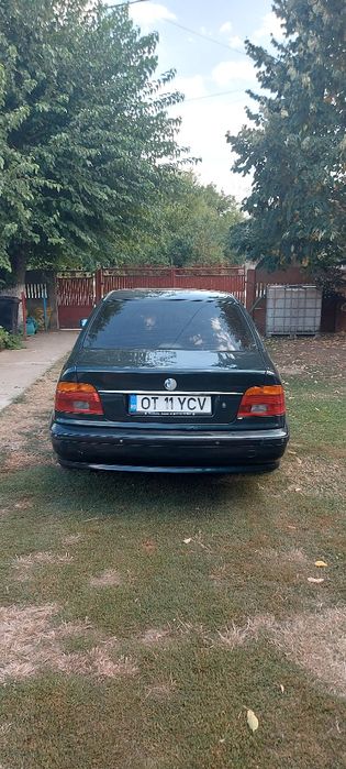 Vând  bmw  520 d
