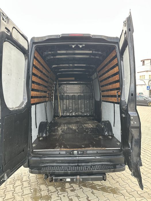 IVECO DAILY 35S21 2015