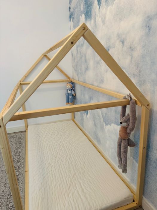 Pat tip Montessori + saltea – stare excelentă