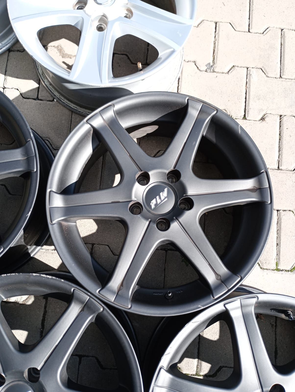 4Jante5x112 R17 volkswagen tiguan turan golf5 6.7 passat cc b7.b8.
