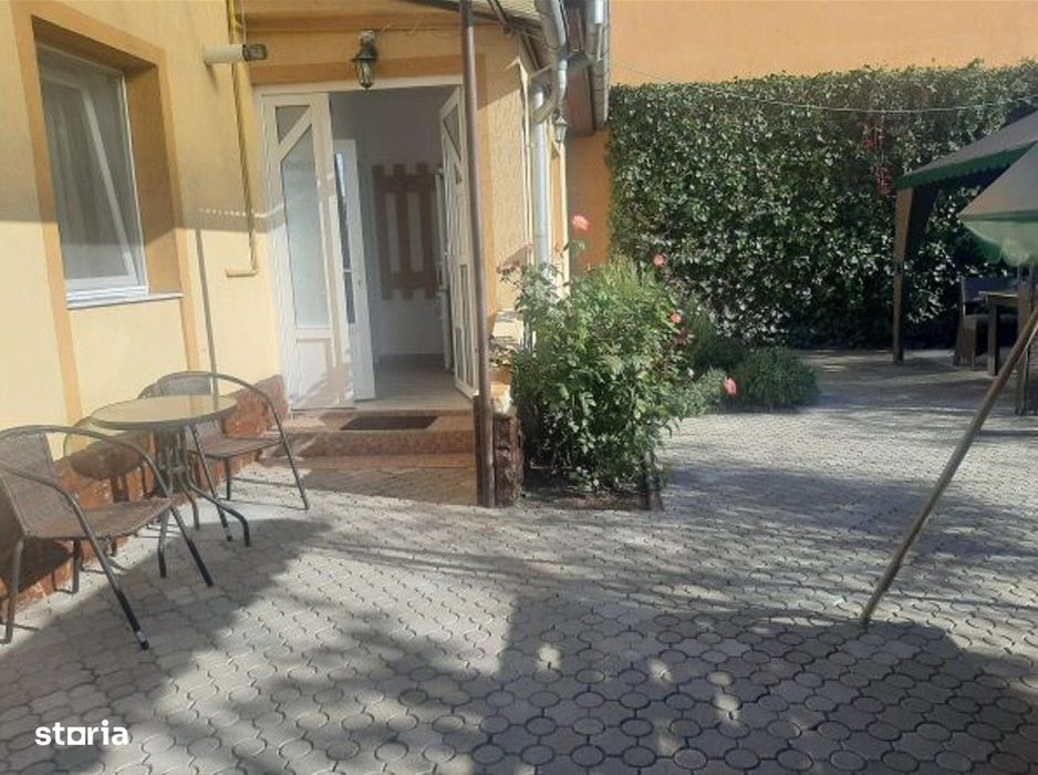 Inchiriez casa renovata, spatioasa si primitoare in Gradiste