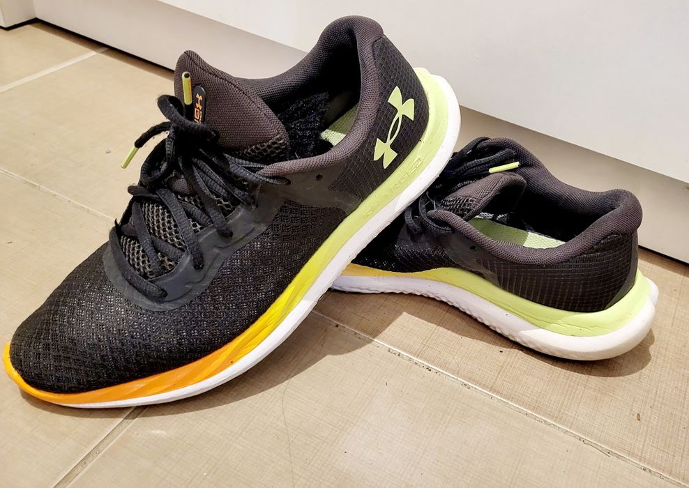 Vând încălțăminte barbati mărimea 42