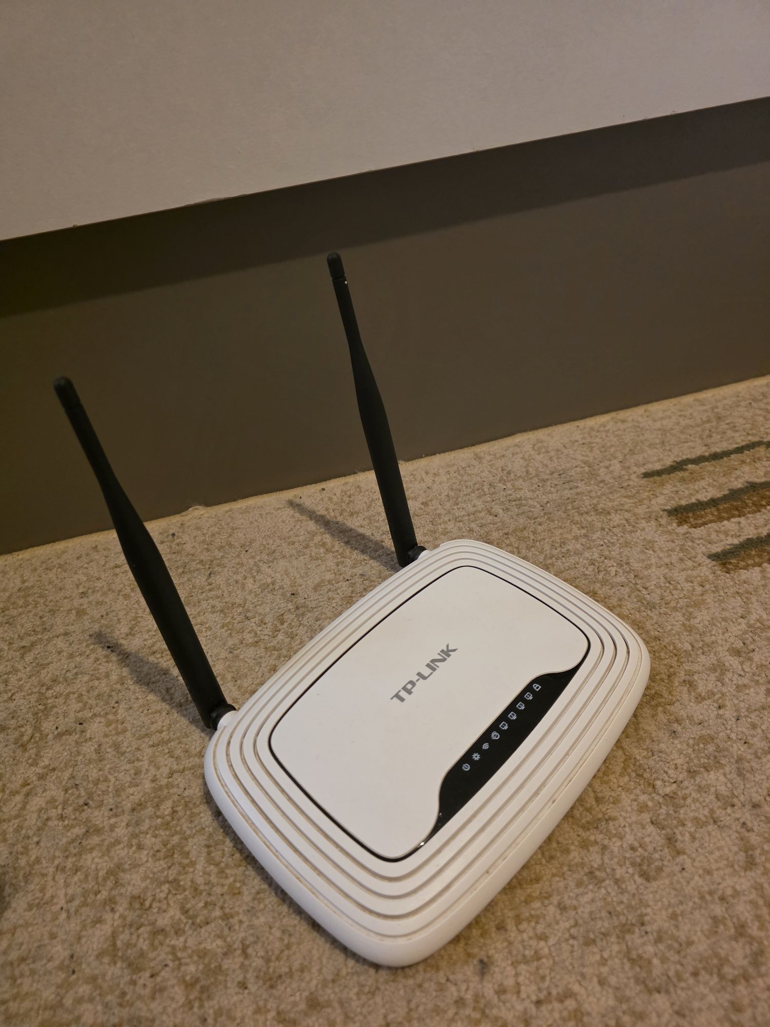 Рутер tp-link TL-WR841N