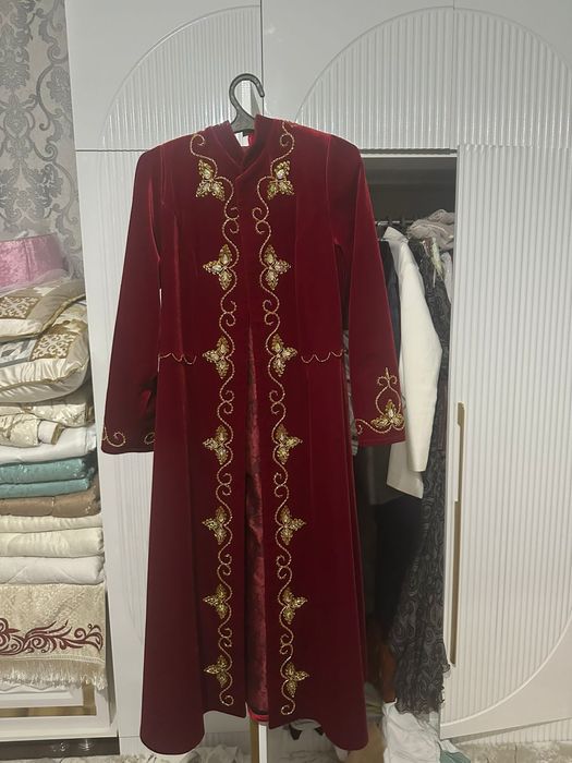 Кажекей көйлек сатылады