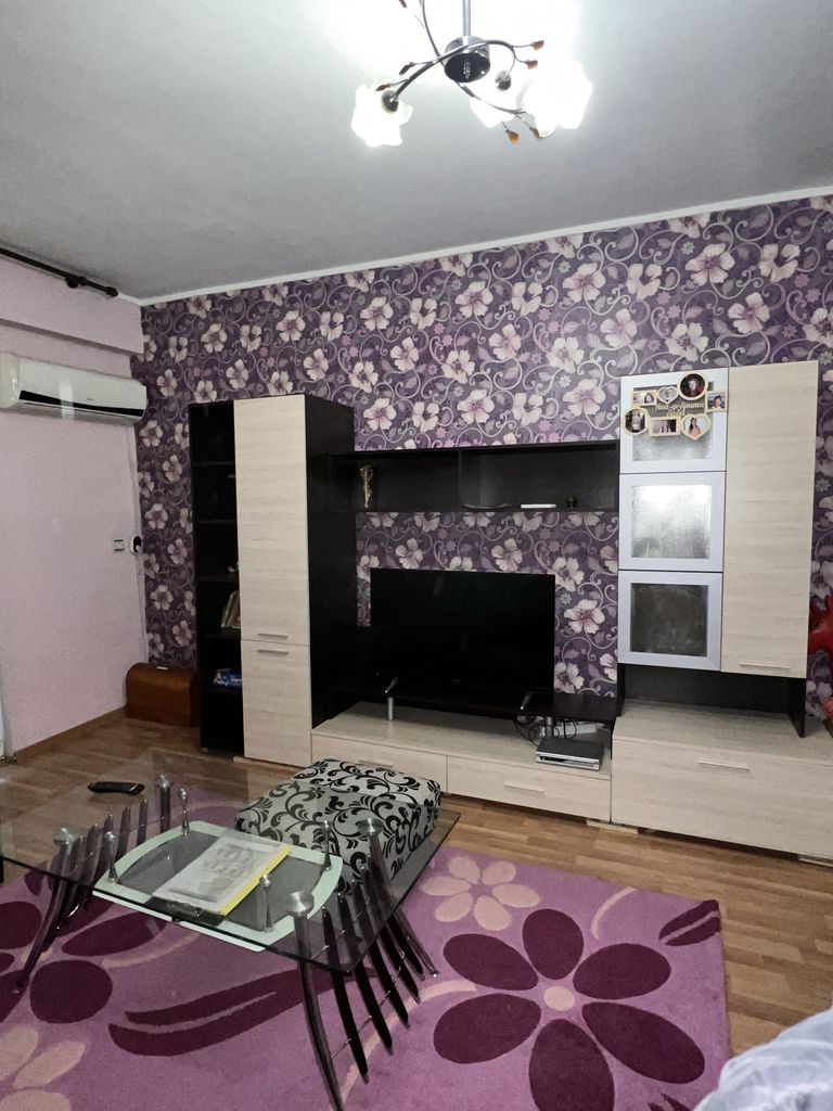 Продава се Тристаен апартамент в Пазарджик, Младост - 85 кв.м за 965 €/кв.м - Снимка #1