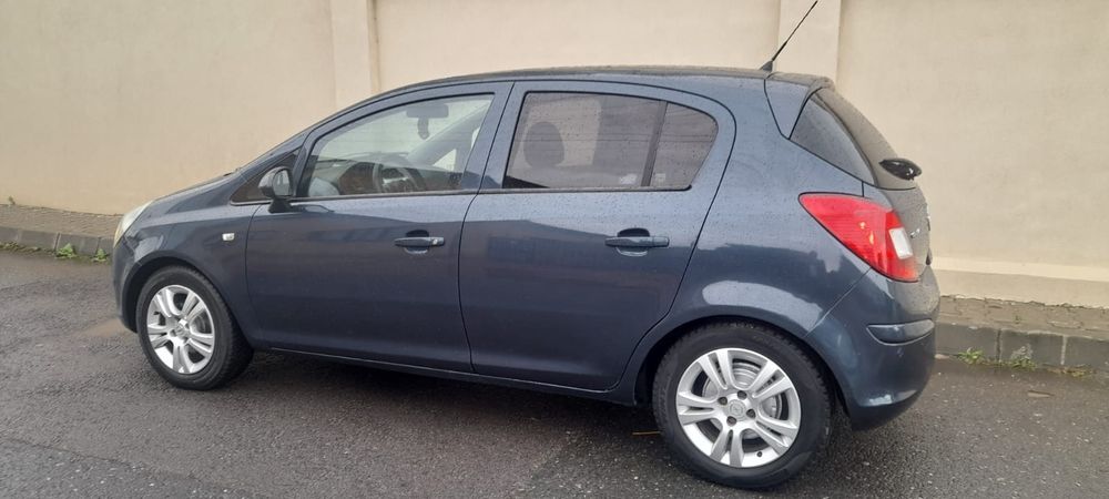 Opel corsa D 1.2 benzină +GPL Fab 2010 unic proprietar