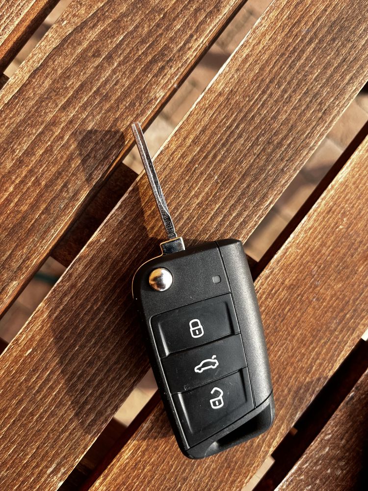 Chei auto skoda volkswagen