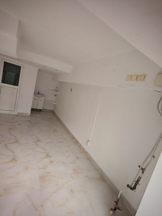 Spațiu de închiriat piața centrală RM Vâlcea