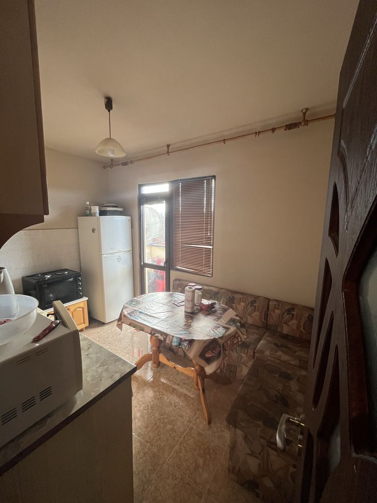 Продава се Двустаен апартамент в Харманли - 70 кв.м за 858 €/кв.м - Снимка #8
