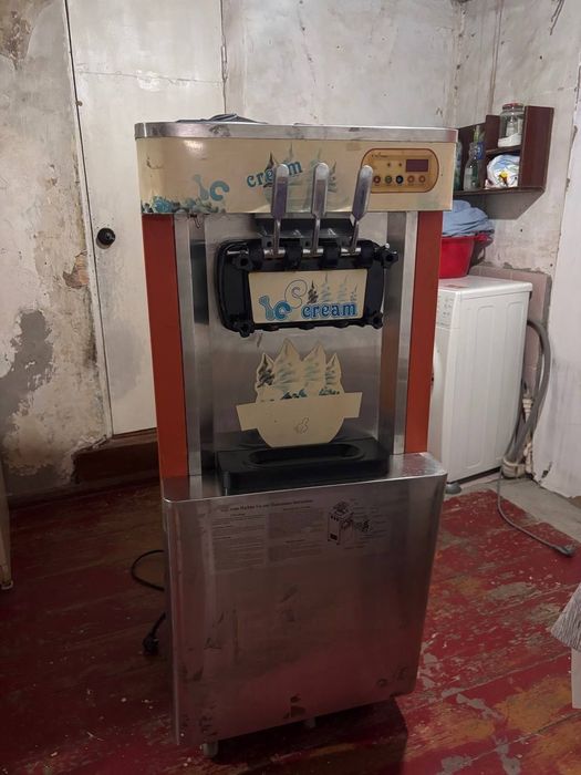 Аппарат для мягкого мороженого | Soft ice cream machine