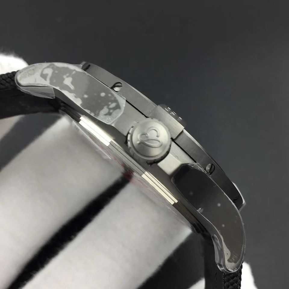 Breitling  ETA (ref .65913)