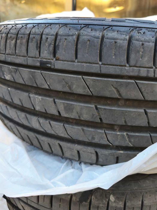 Cauciucuri Nexen 225/55/17, an fabricație 2023