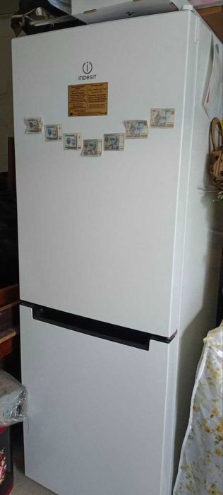Холодильник Индезит