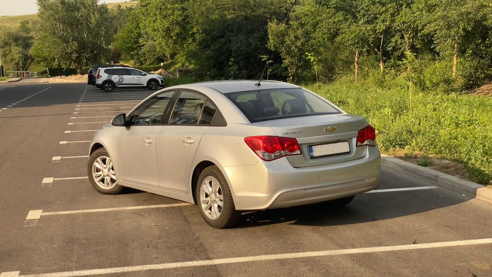 Chevrolet Cruise 1.7  2014