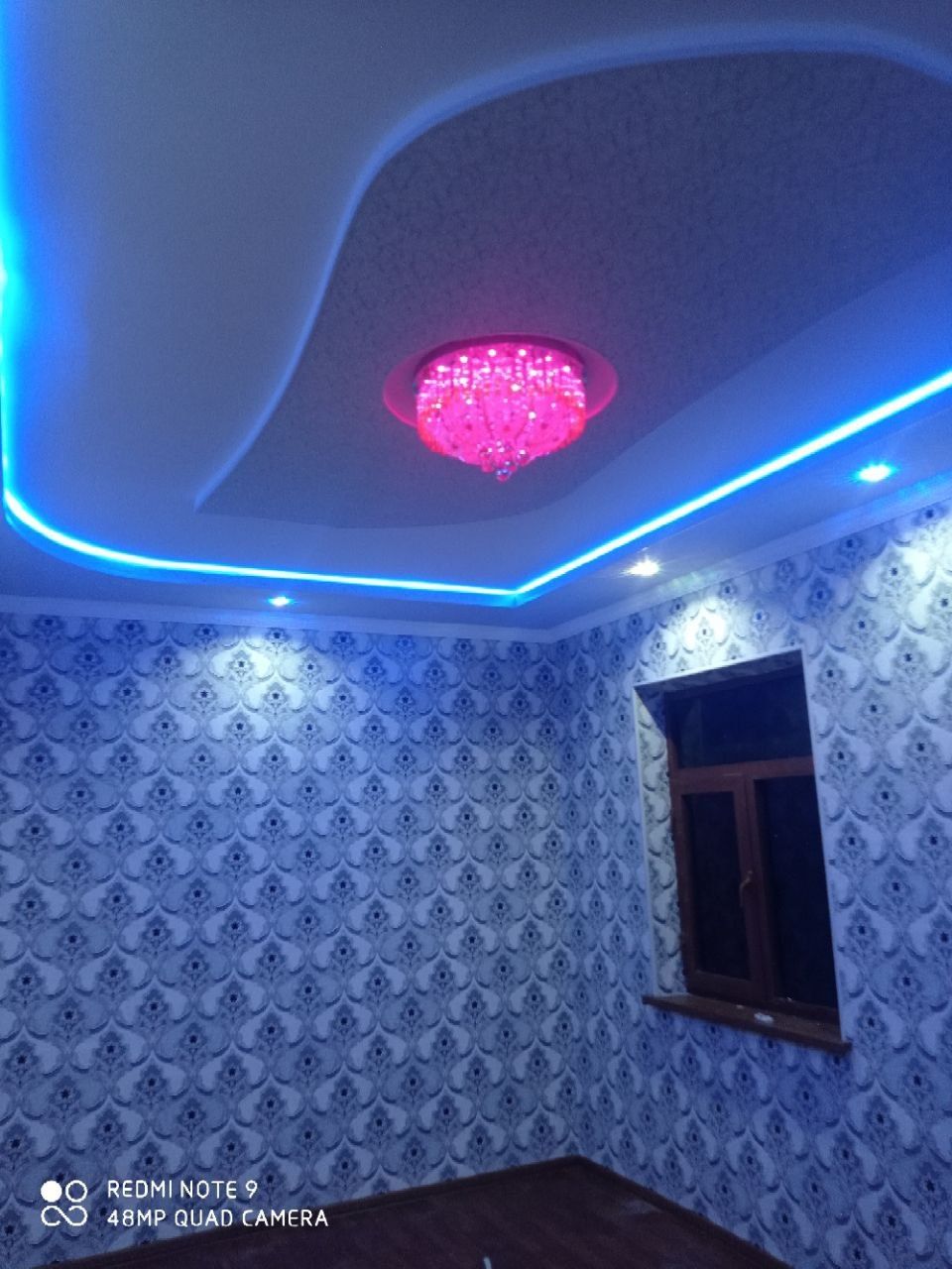 Uy sotiladi Paxtachi Oxun Qo'shhovuzda