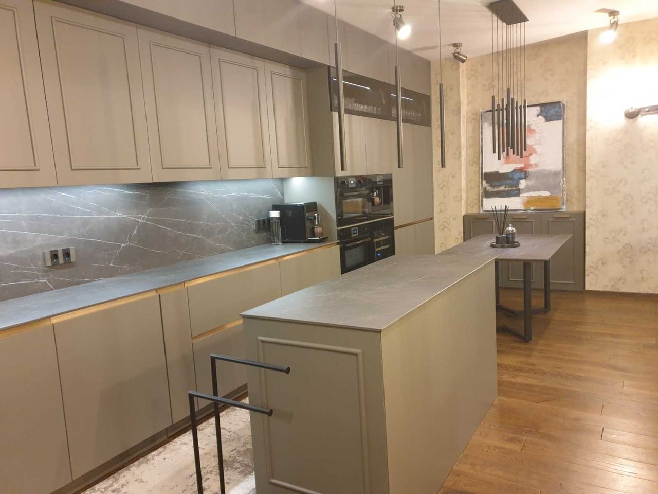 Продава се Тристаен апартамент в София, Княжево - 91 кв.м за 2198 €/кв.м - Снимка #4