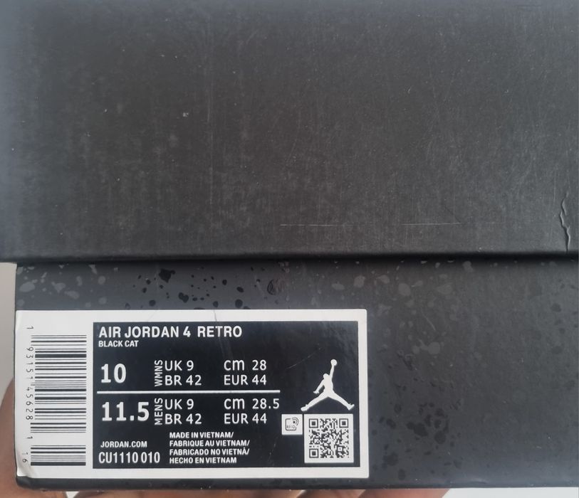 Nike Air Jordan 4 Black Cat