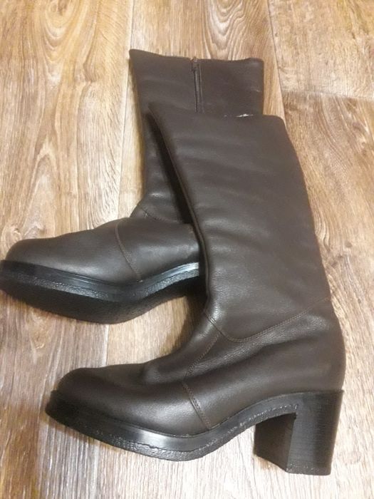 Продам кожаную обувь