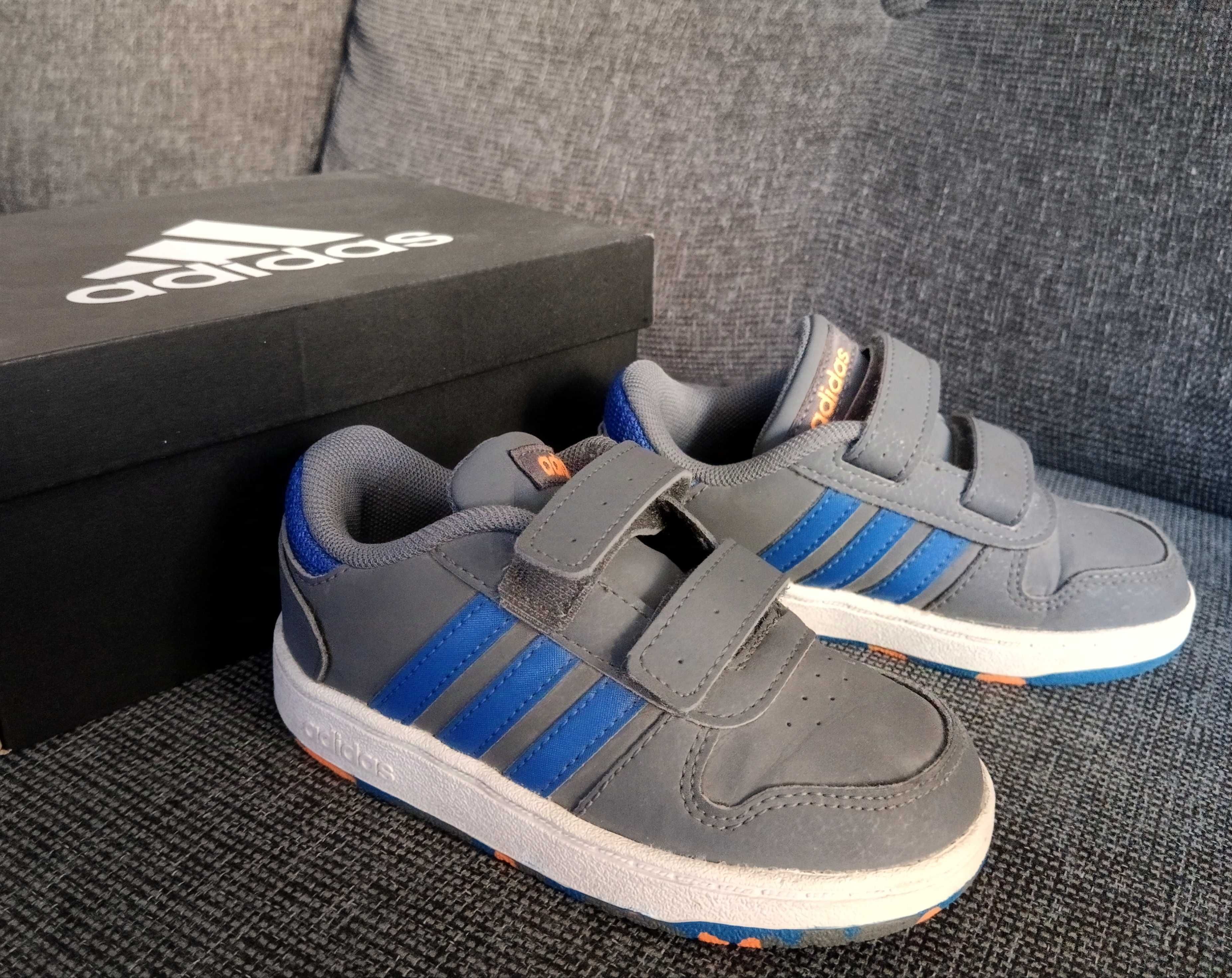Детски маратонки Adidas Hoops, р. 25