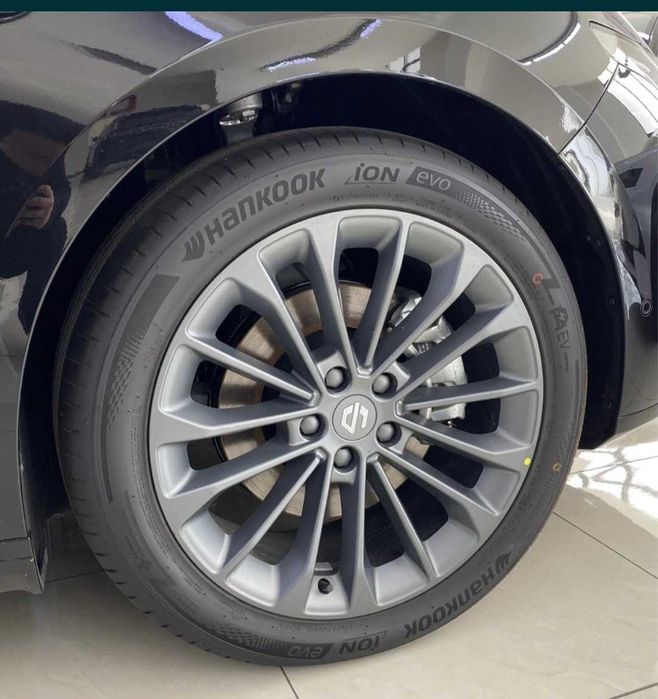 Leapmotor C01 gibrid 2025 va 2026yil