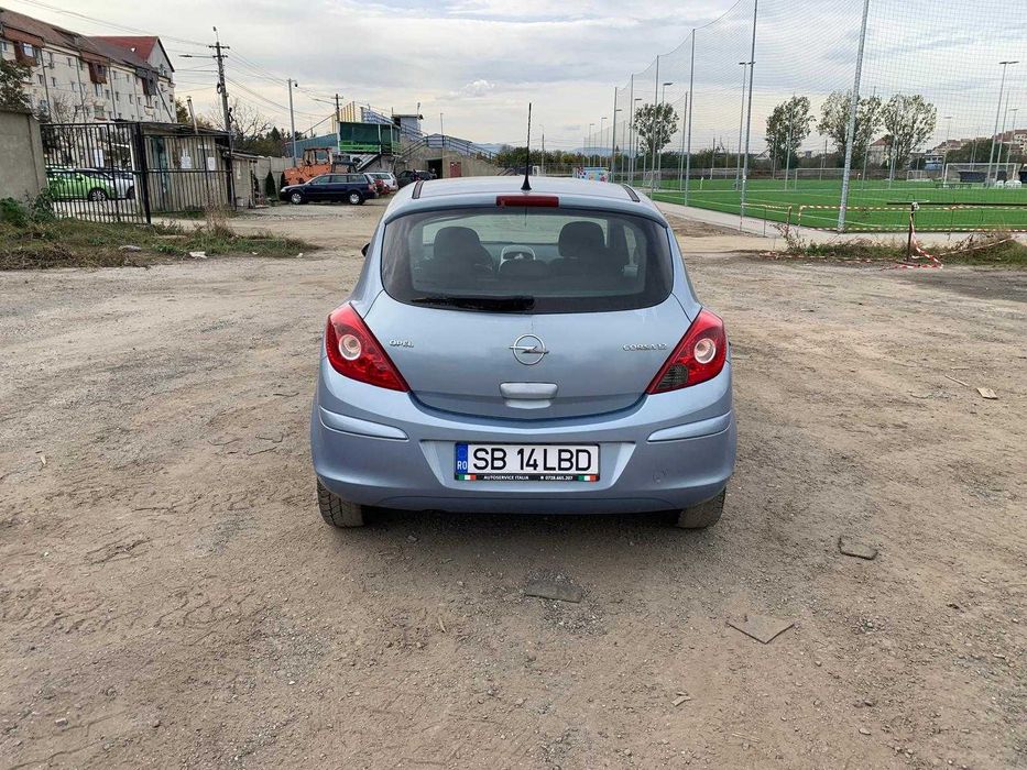 Vand Opel Corsa, 1.2 benzina, A/C functional, inmatriculat