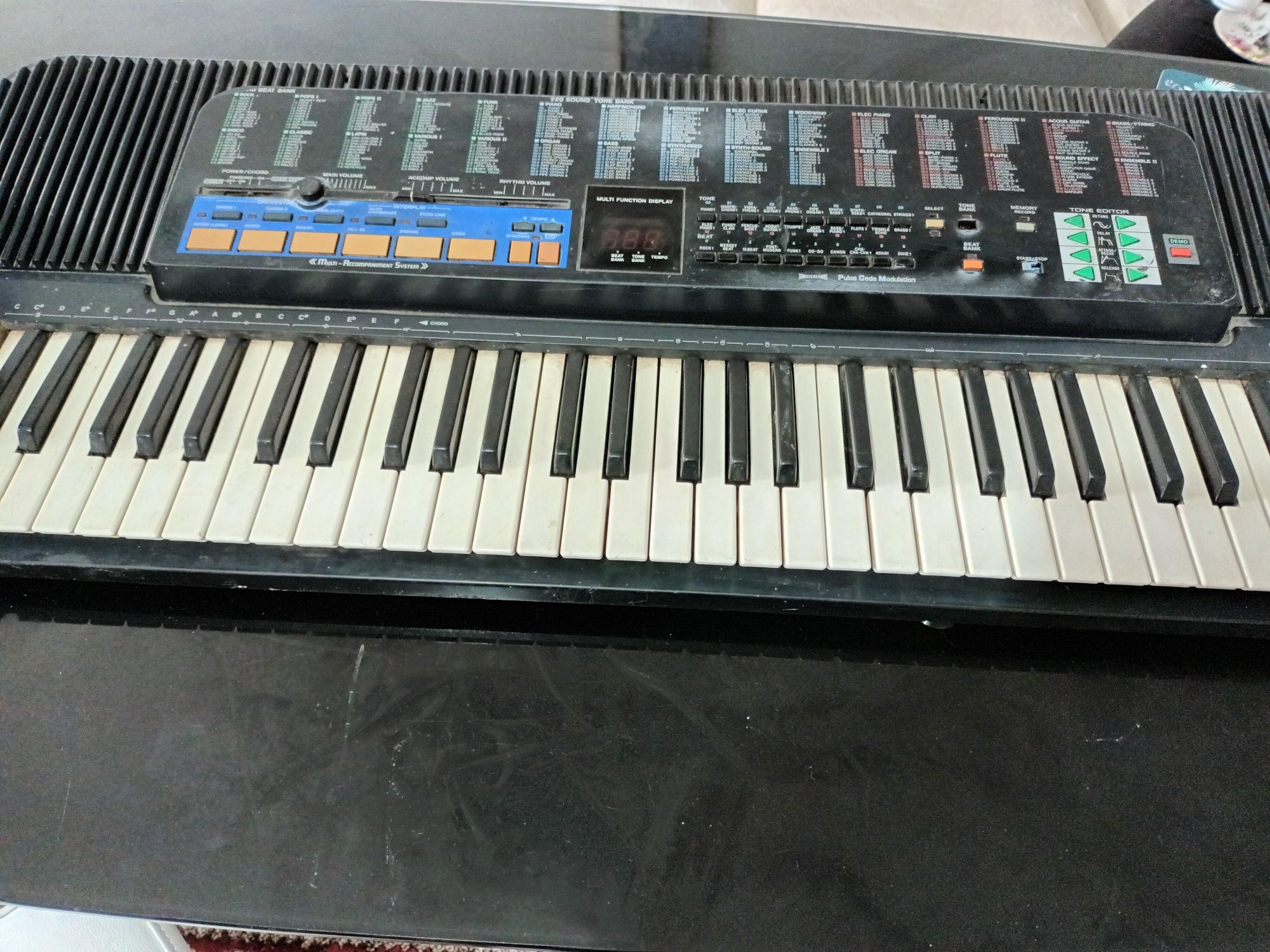 Orgă Casio Tone Bank CT-670