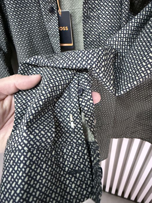 Camasa Boss originala verde XL