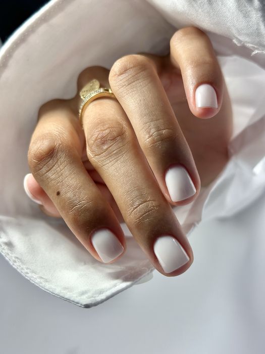 Unghii cu gel-manichiura/pedichiura/unghii problematice+talpi