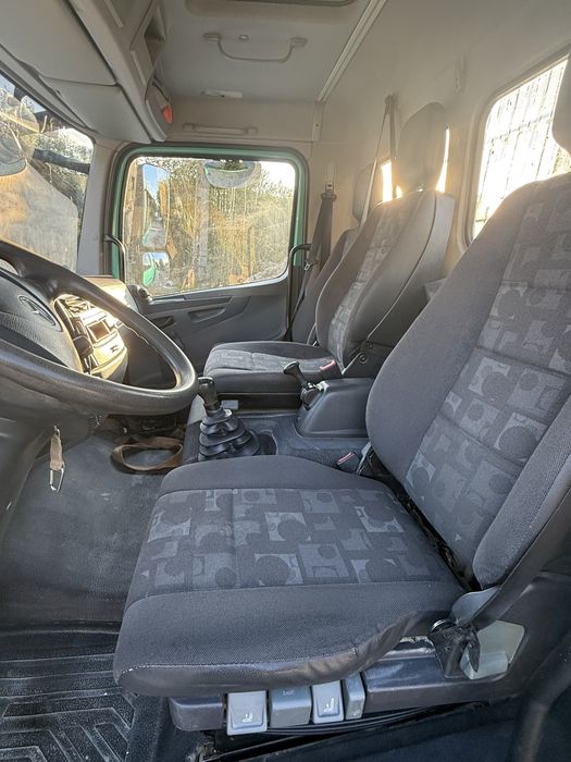 Mercedes benz atego 818 an 2008