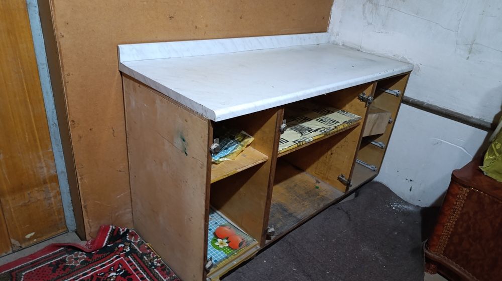 Отдам даром всё мебель