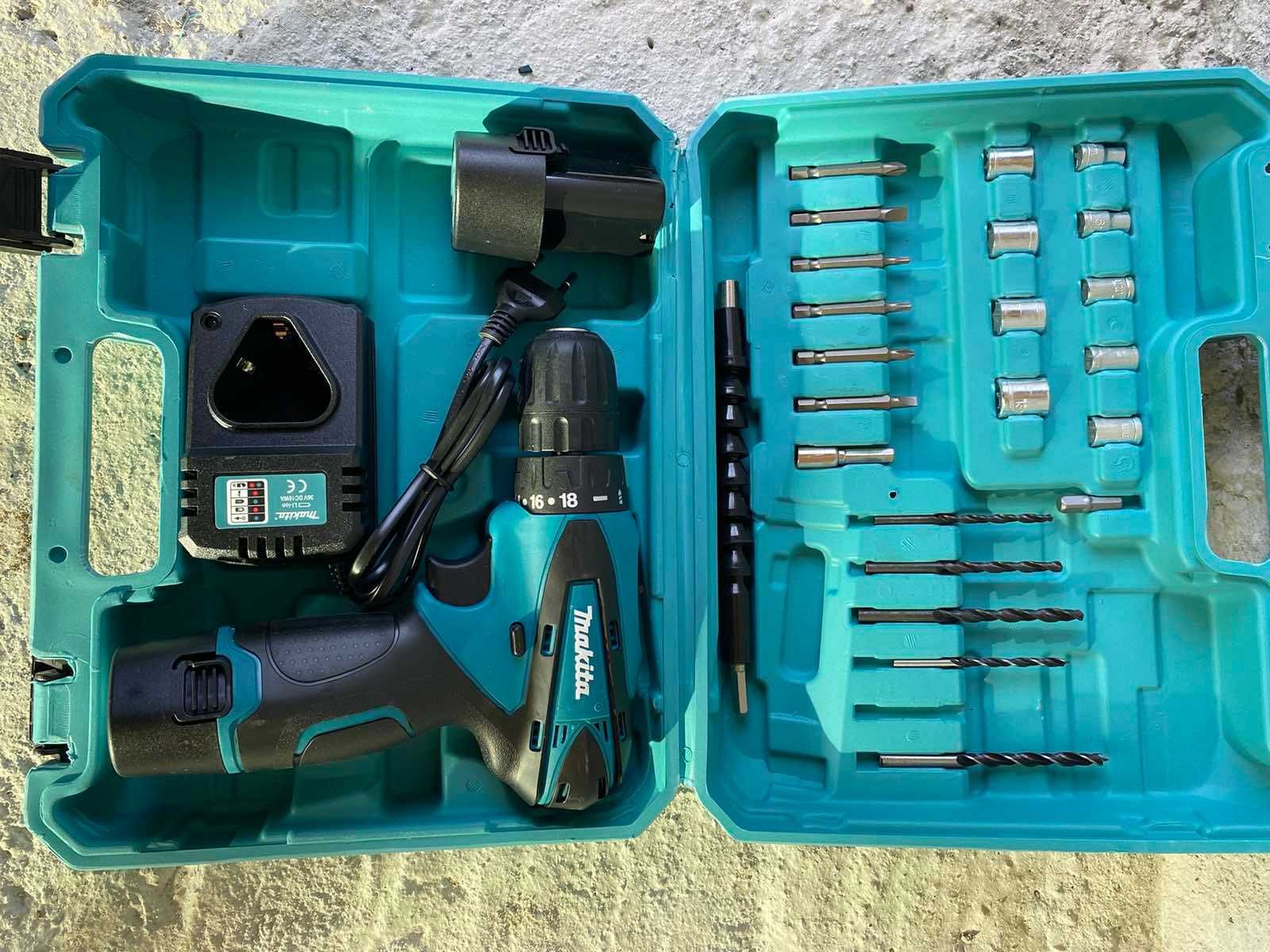 Акумулаторен Винтоверт Makita Profi 12V+2 батерии и накрайници Макита