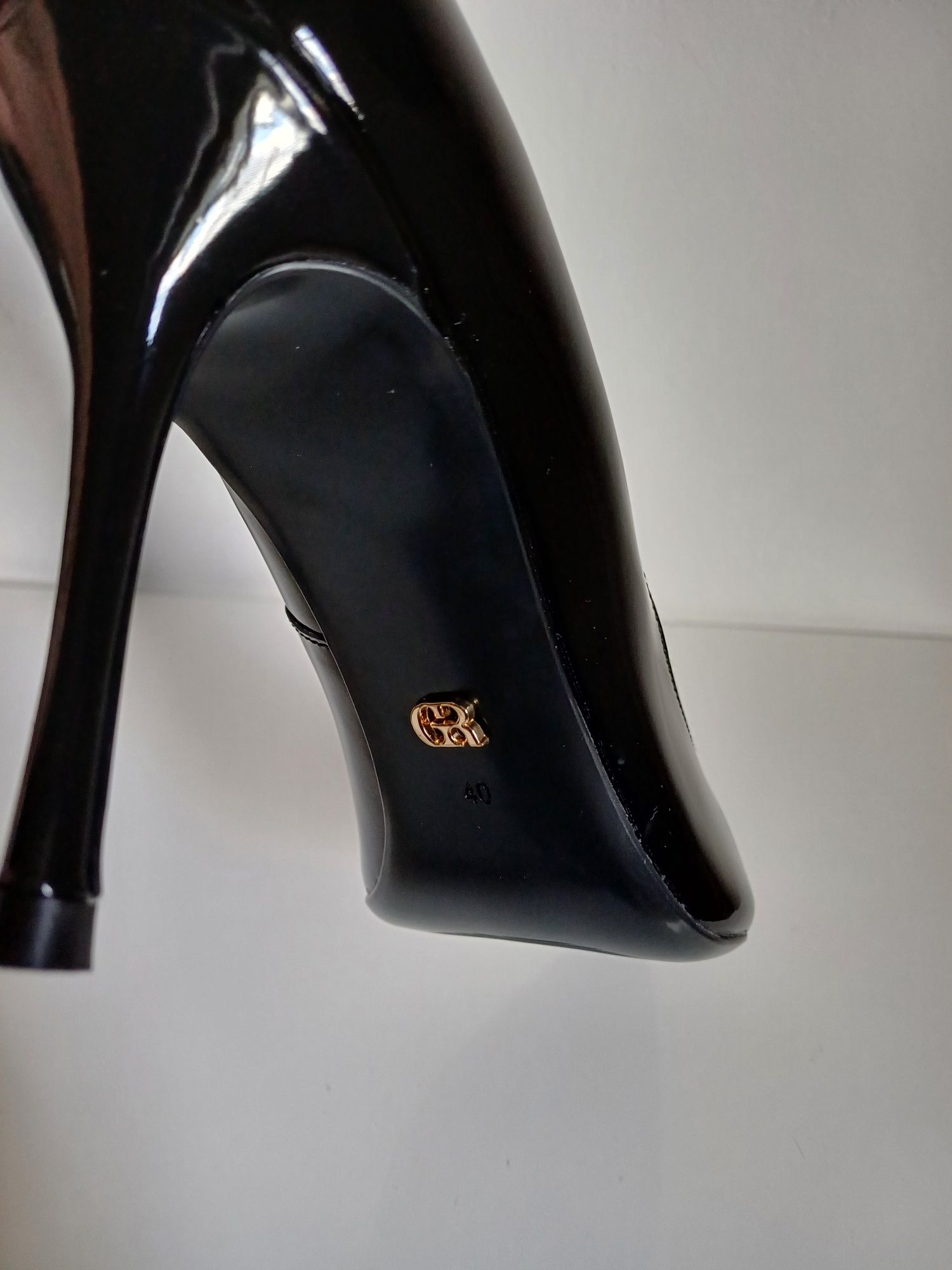 Дамски обувки Gino Rossi