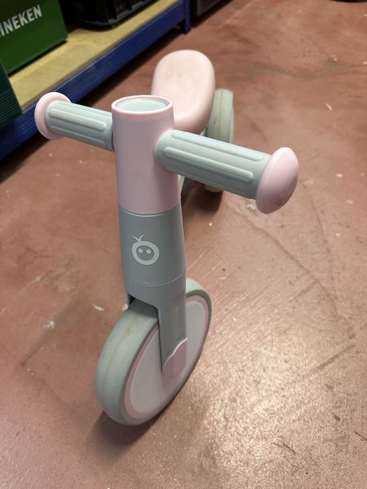 Bicicleta fara pedale Momi Tedi - Pink