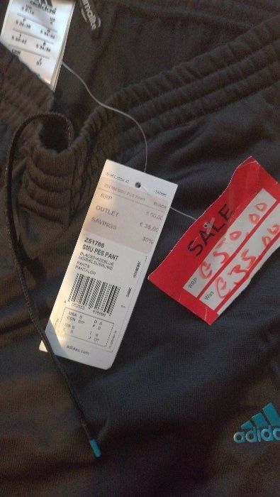 Pantaloni Adidas damă - măsura M
