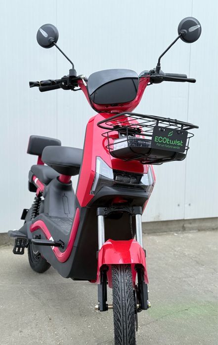 Scuter  electric fara permis 500W