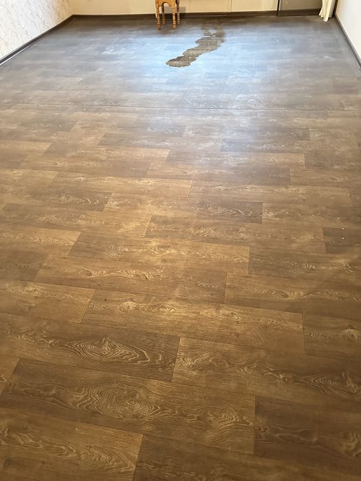 Продам линолим разные размеры