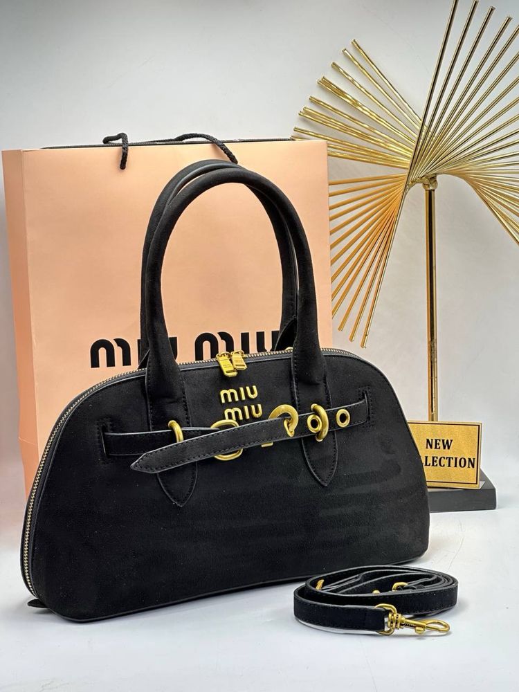 Geanta Miu Miu Noua !!! Dimensiuni 35/19 !!!