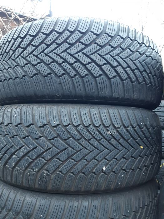 Anvelope 225/50r17 marca Continental an 2020, preț 220 lei buc