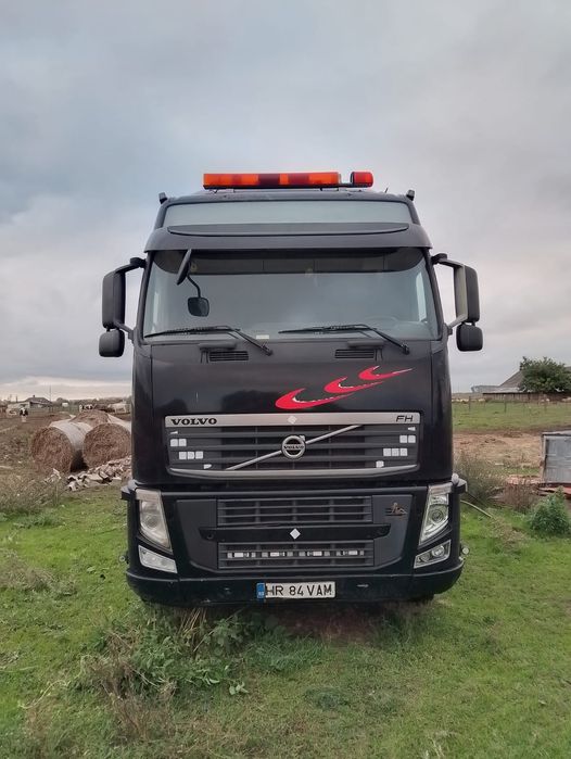 Volvo 6x4 forrstier transport busteni