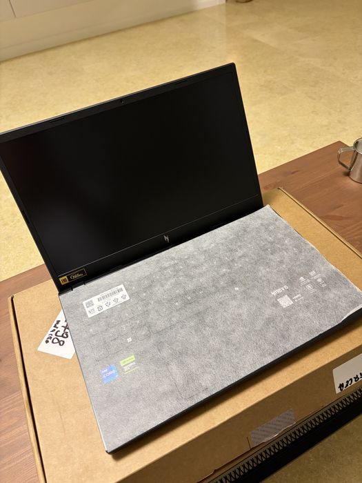 Laptop gaming Acer Nitro V15 NOU Intel I7/ RTX 5060/165hz /1tb/16gb