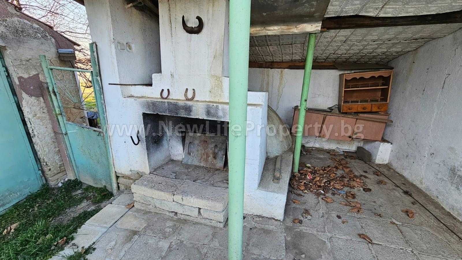 Продава се едноетажна къща в село Оризаре, обл. Бургас