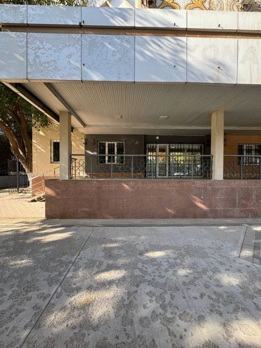 Ул.Нукус Гламур нежилое помещение 65кв.м первая линия срочно