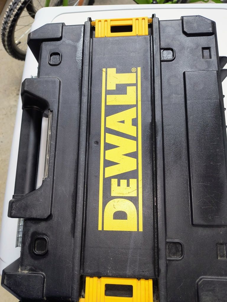 Filetanta dewalt