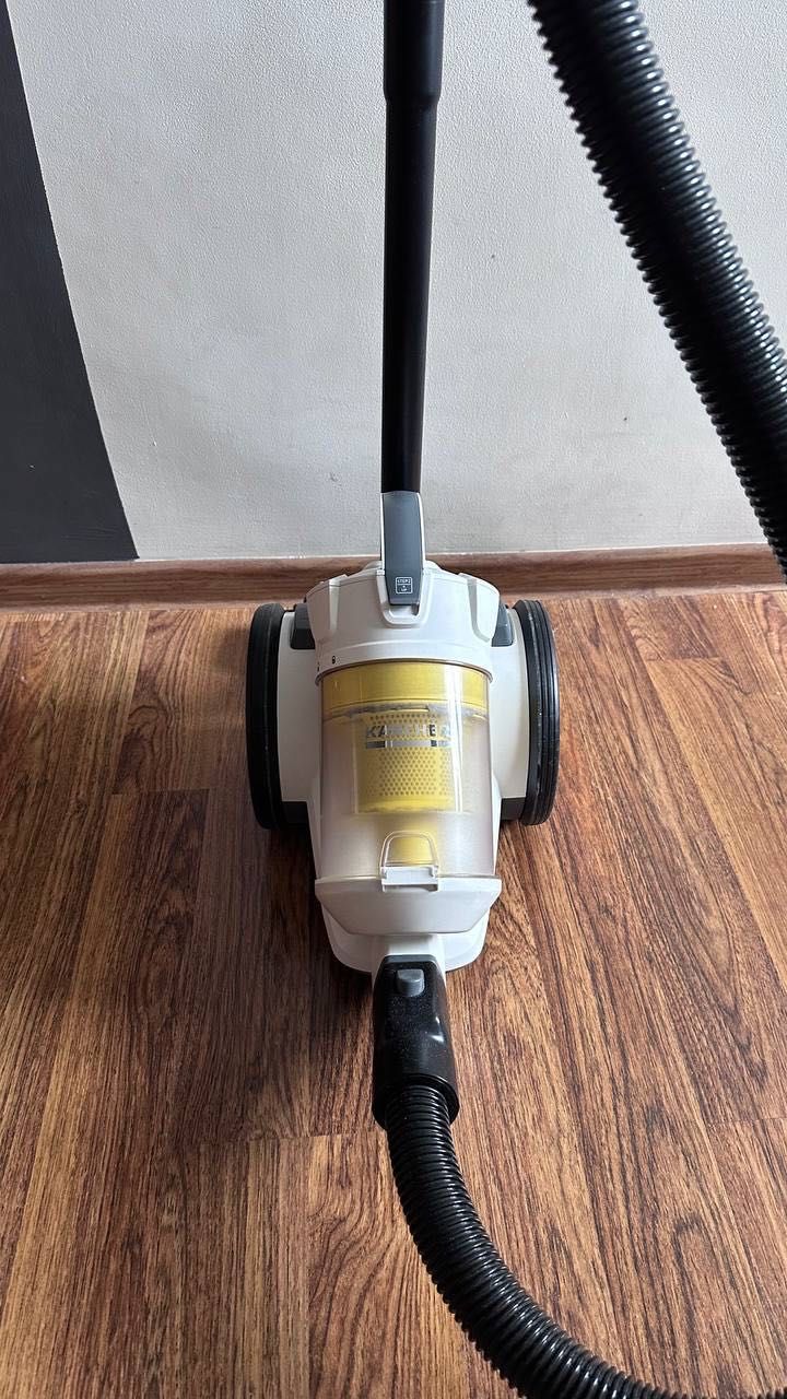 Продам пылесос Karcher